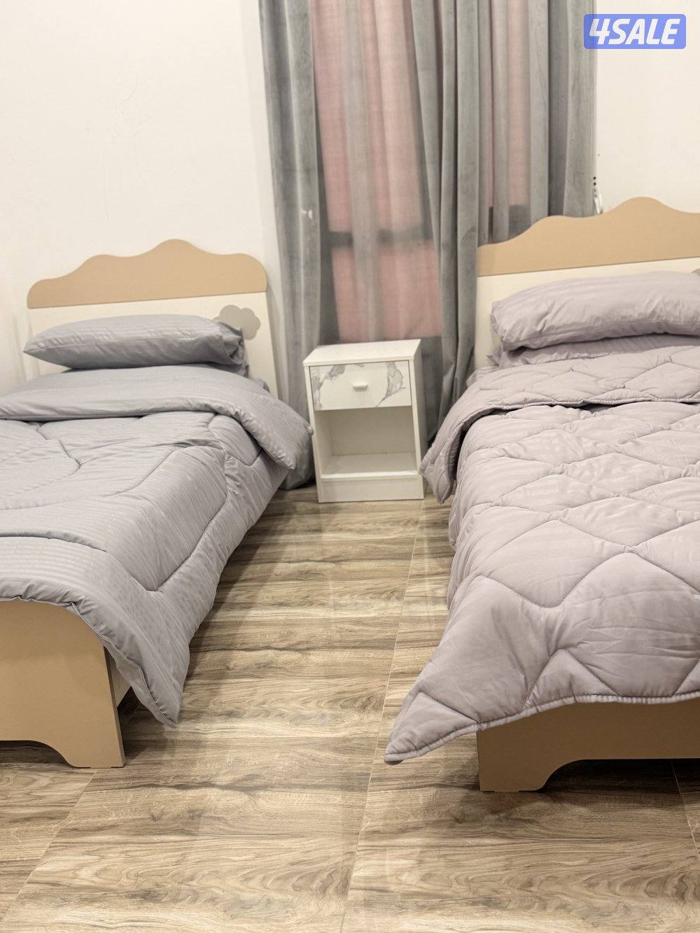 شقه غرفتين وصالة وحمام ٢ مطبخ تحضري  دور ثاني حمام سباحة مشترك3