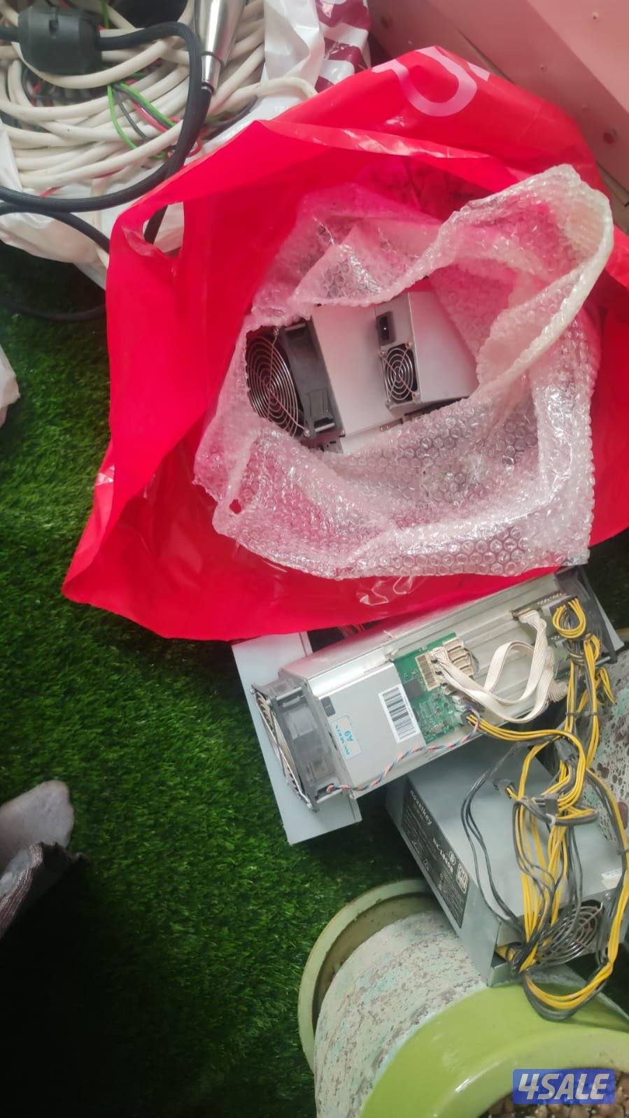 للبيع مواد كهربائيه مستعمله. البيع للمجموعه كاملة وليس فردي4