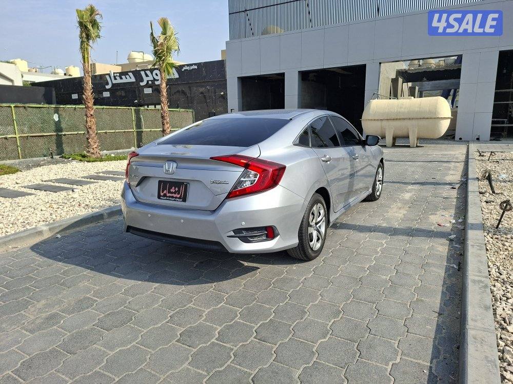 النشاما لبيع وشراء السيارات هوندا سيفيك5