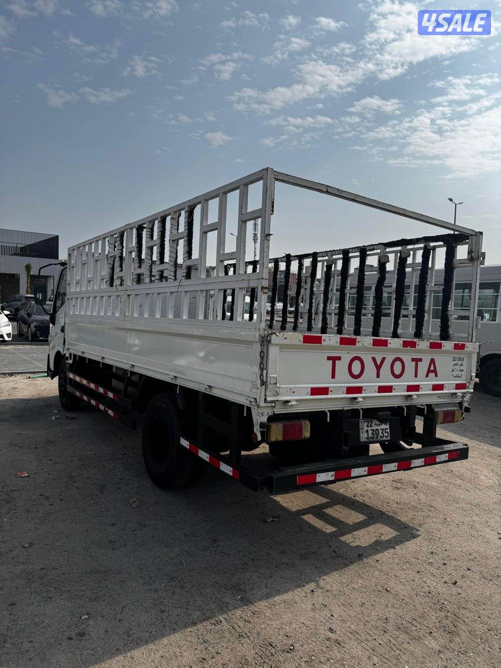 للبيع هافلوري تويوتا عداد 2205