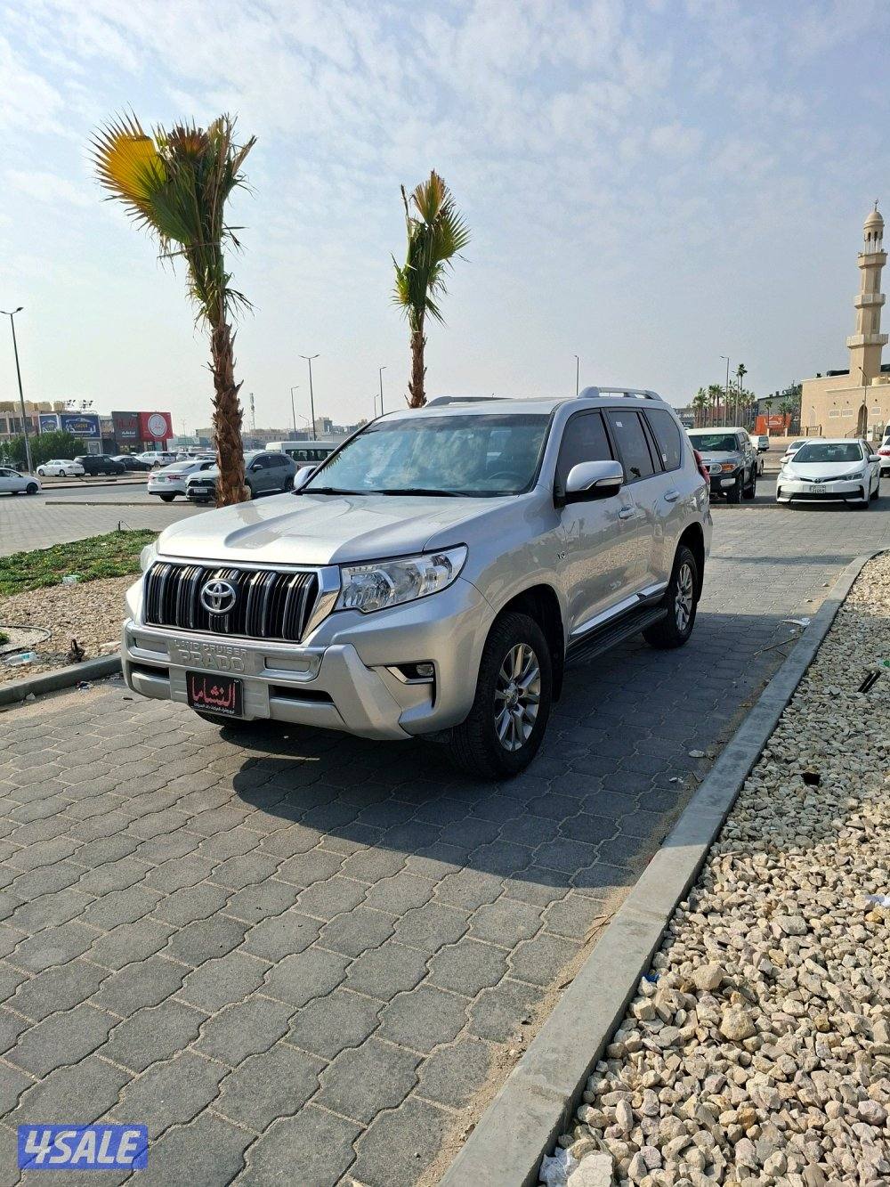 النشاما لبيع وشراء السيارات تويوتا برادو2