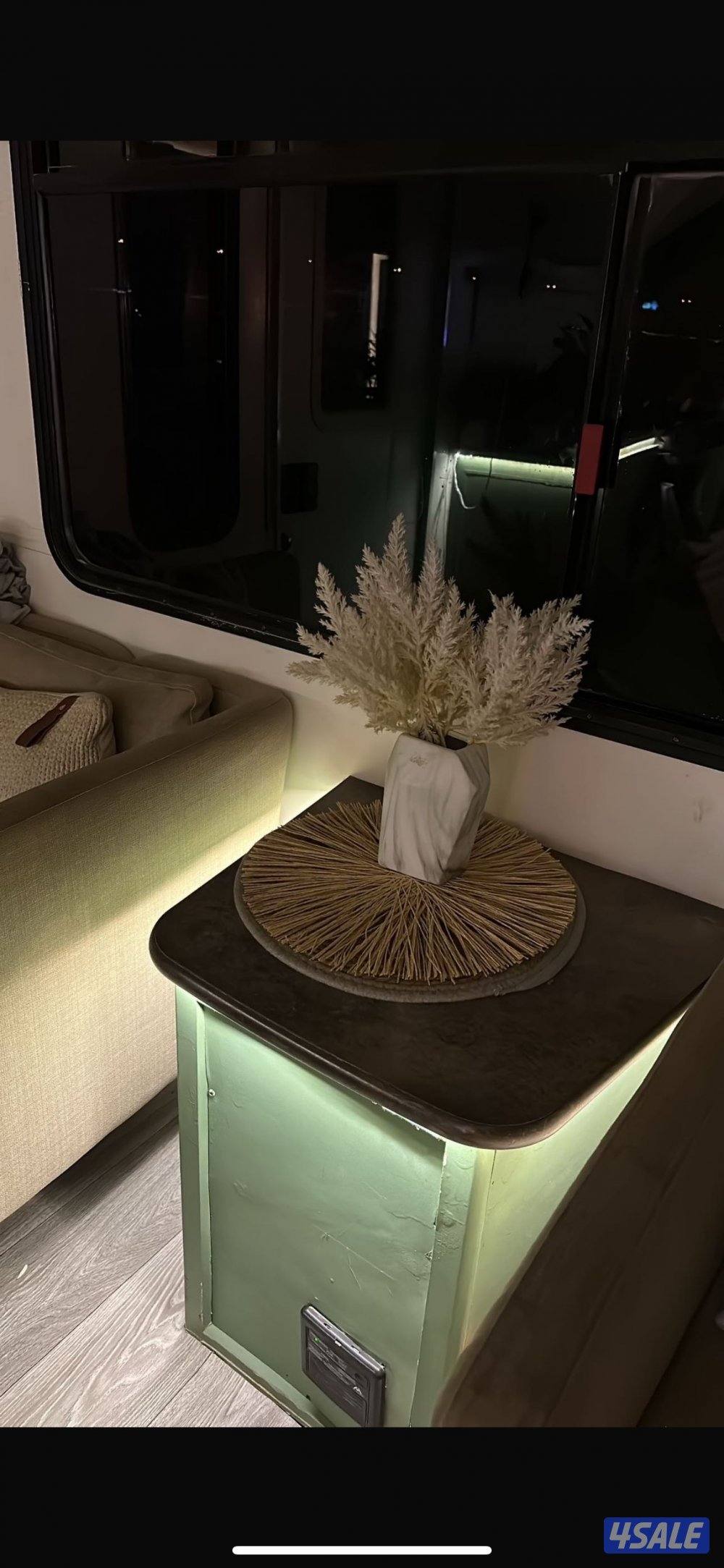 كرفان امريكي1