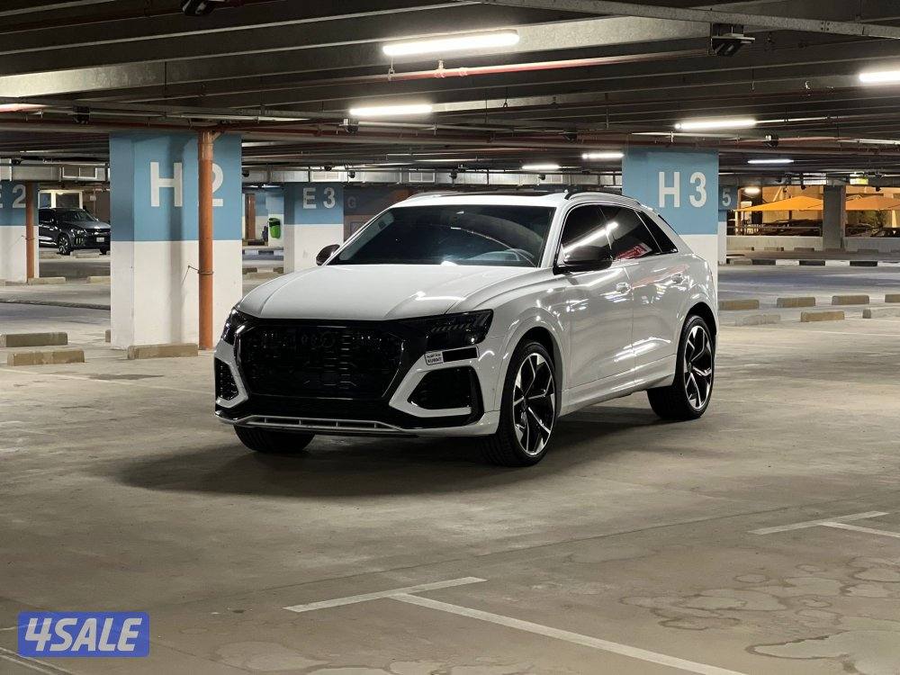 أودي آر أس كيو8 موديل 2021، وارد وكاله قطر ماشي 50 ألف كم0