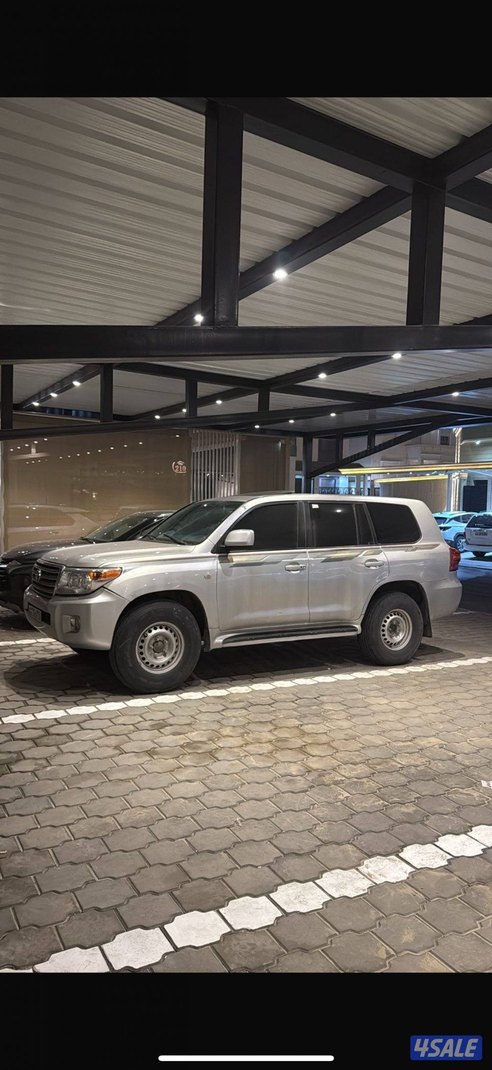 لاند gx قير عادي اساس سبير علاق ماشي ٤٢٣ شاصي جيد مايبيله شي1