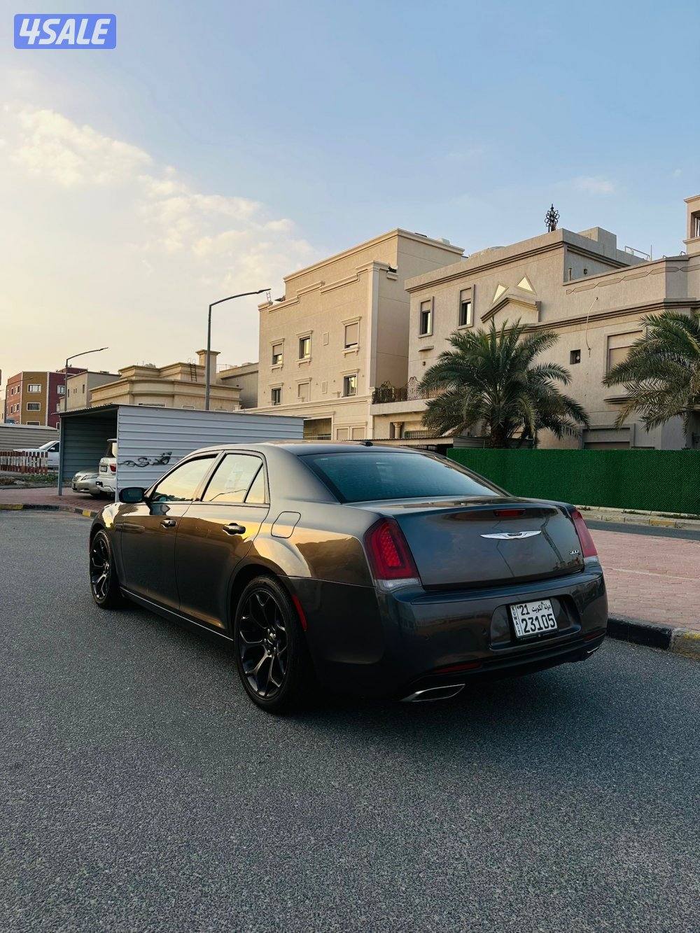 للبيع كرايزلر S300 (S) عداد 56 الف2