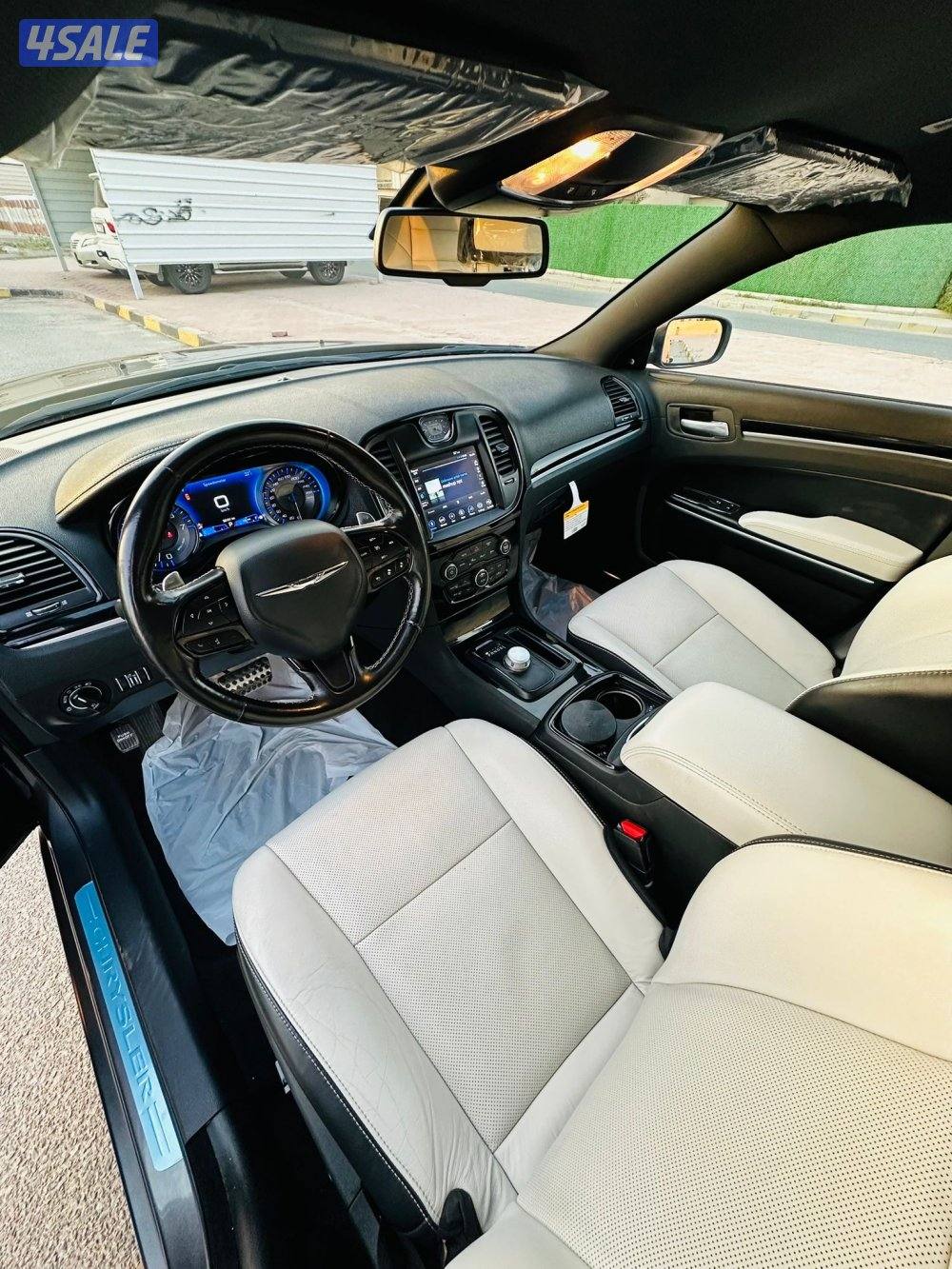 للبيع كرايزلر S300 (S) عداد 56 الف5