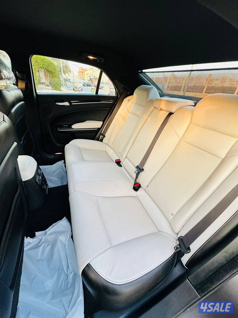 للبيع كرايزلر S300 (S) عداد 56 الف6