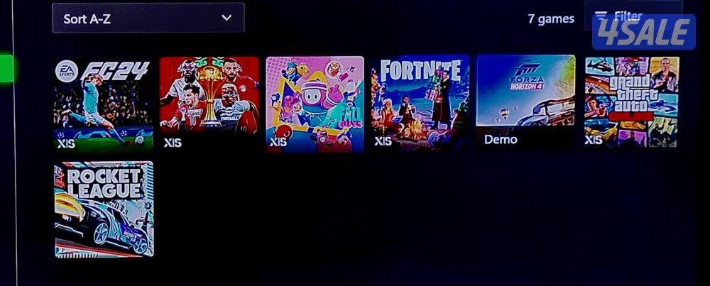 Xbox Series X + extra controller + games5