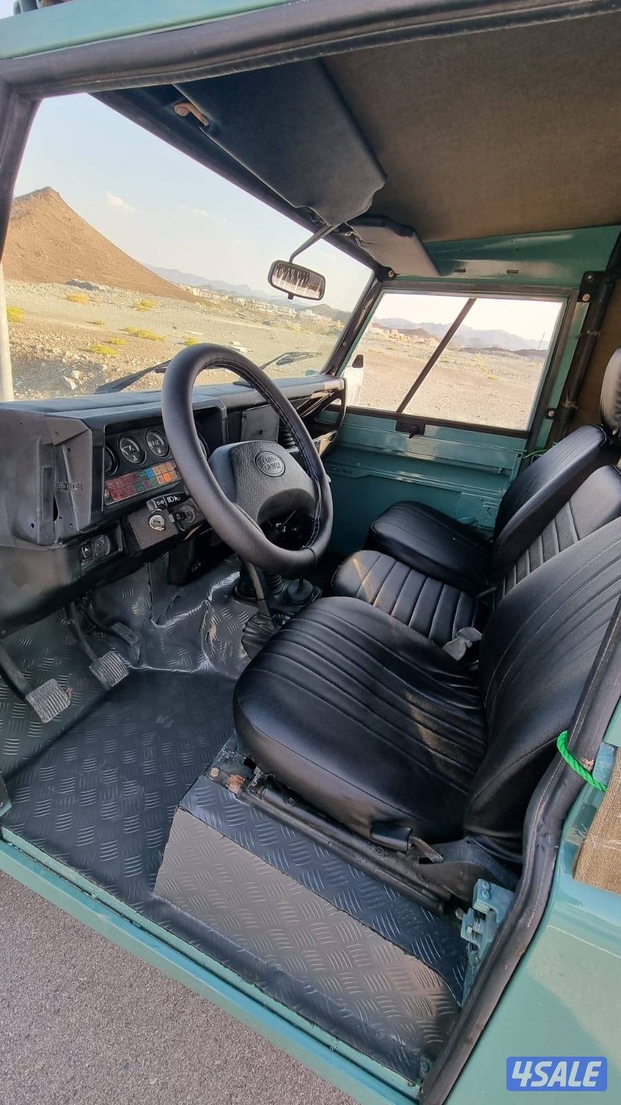 للبيع ديفندر 1101