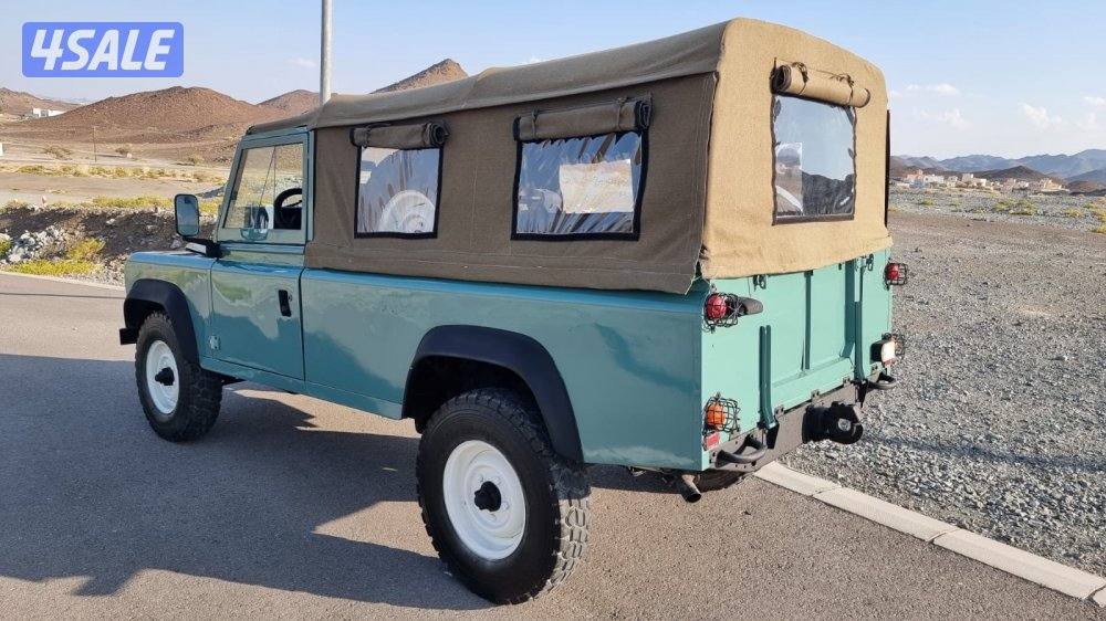 للبيع ديفندر 1100