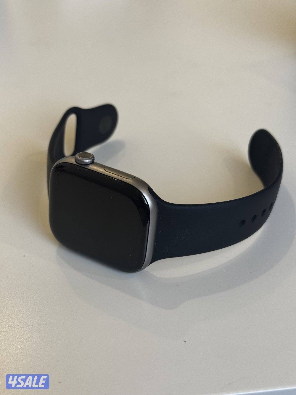 ابل واتش ١١0