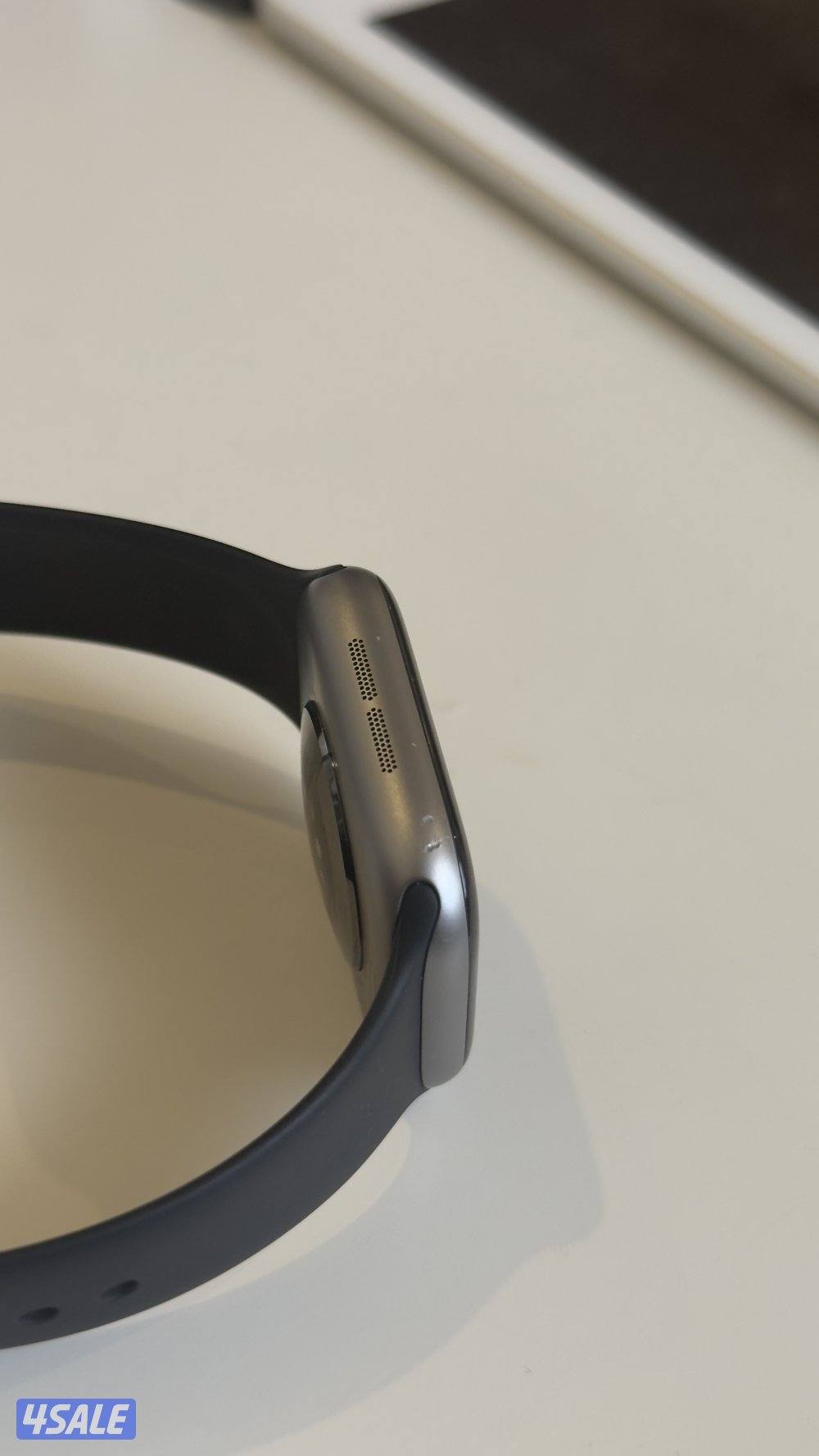 ابل واتش ١١1