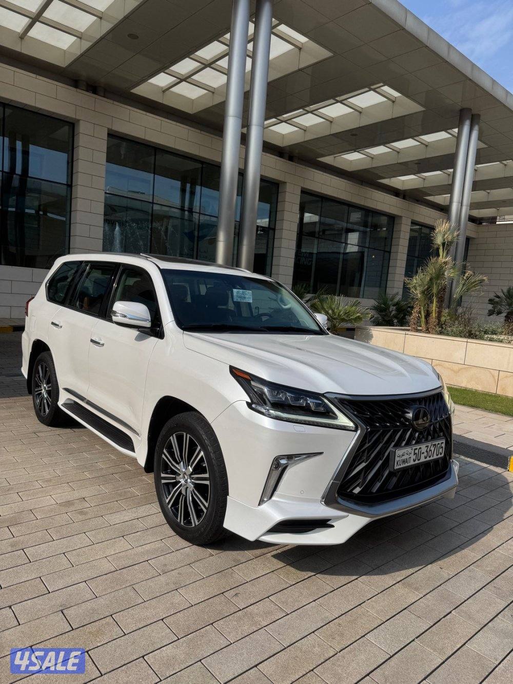 لكزس LX570 الساير. الدرجه الاولى صبغ الوكاله2