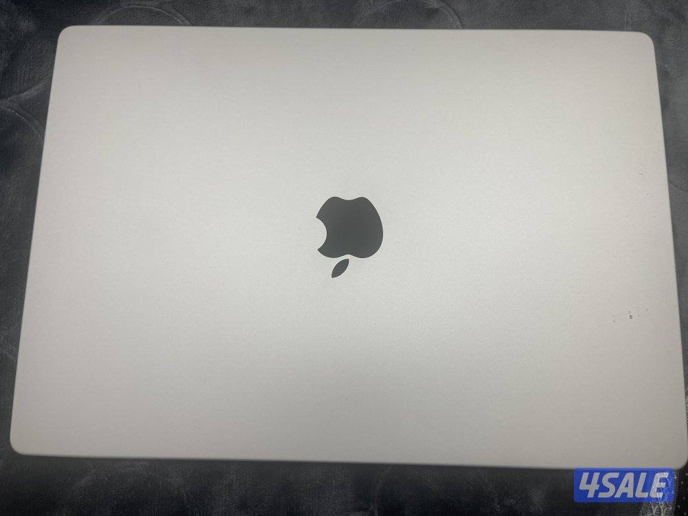 Apple MacBook Pro M1 for sale 512HD 16 GRAM 16 Inch Screen excellent C6