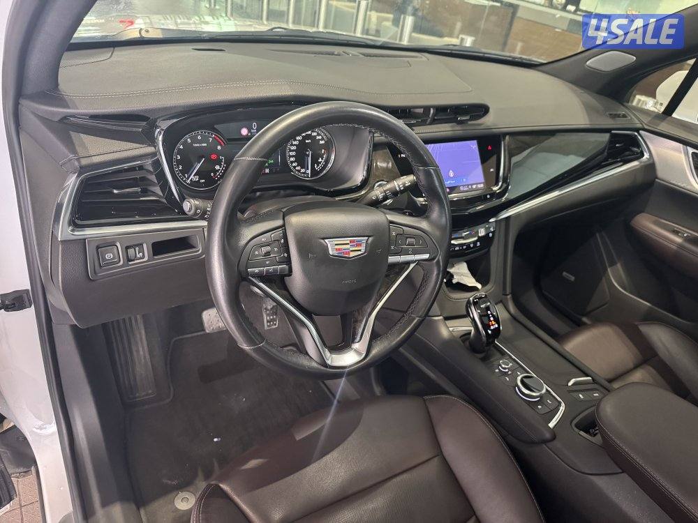 كاديلاك -XT6  م:2023  عداد:34 ألف تحت الكفاله سيرفس مجاني4