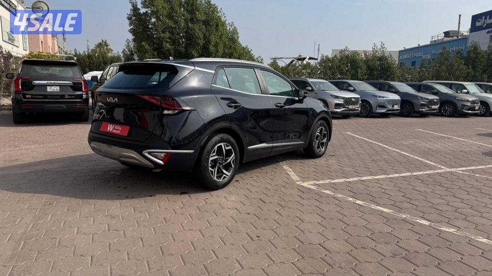 كيا سبورتاج 4X2 مكينة 2.0 موديل 2023 صبغ الوكالة- تحت الكفالة3