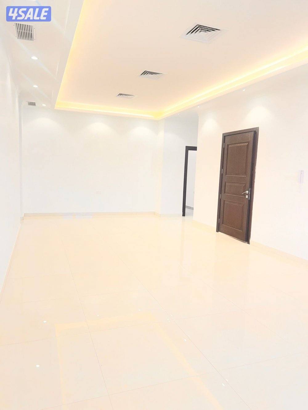 للإيجار دور راقي اربع غرف نوم1