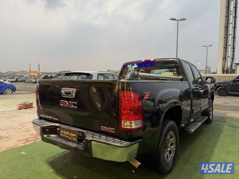 سيرا2013 وانيت z71 بحاله ممتازه شرط الفحص3