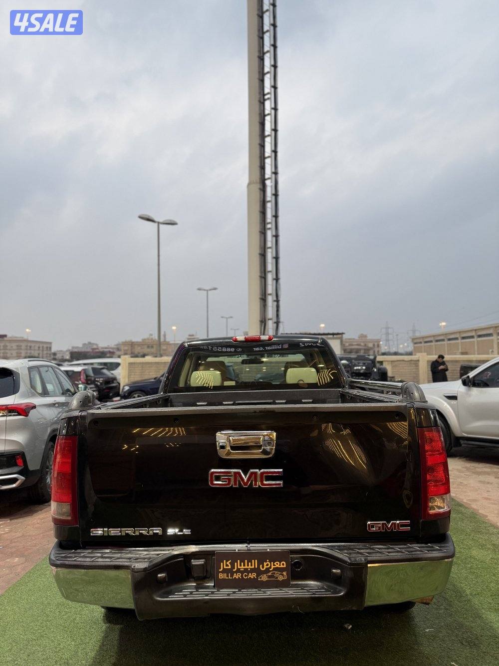 سيرا2013 وانيت z71 بحاله ممتازه شرط الفحص5