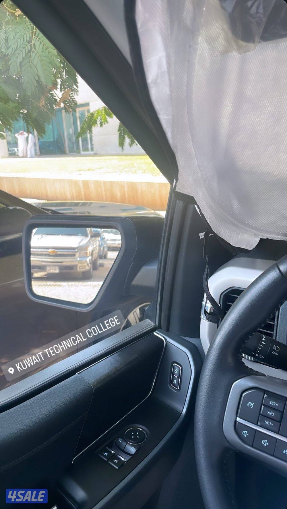 وانيت f-150 غماره اللون smok سلفر موديل ٢٠٢١ الفئه سبورت2