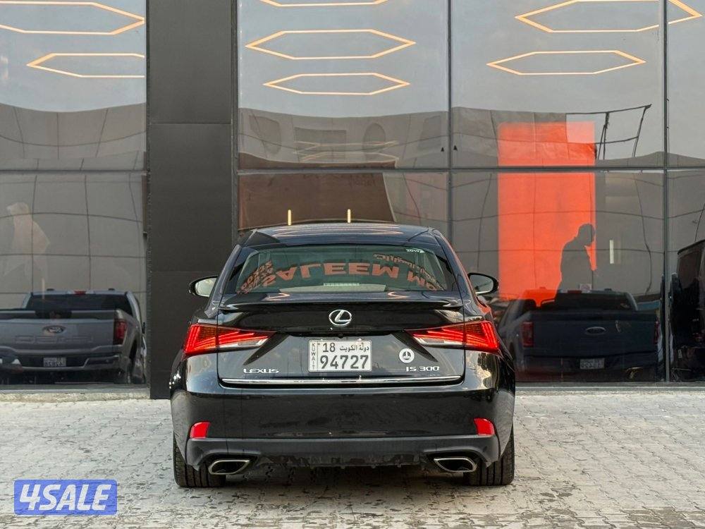 LEXUS IS300 _2019 صبغ الوكالة3