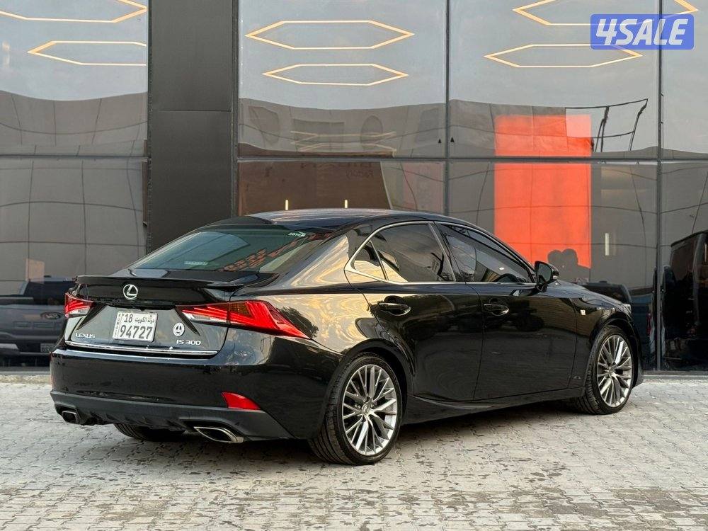 LEXUS IS300 _2019 صبغ الوكالة5