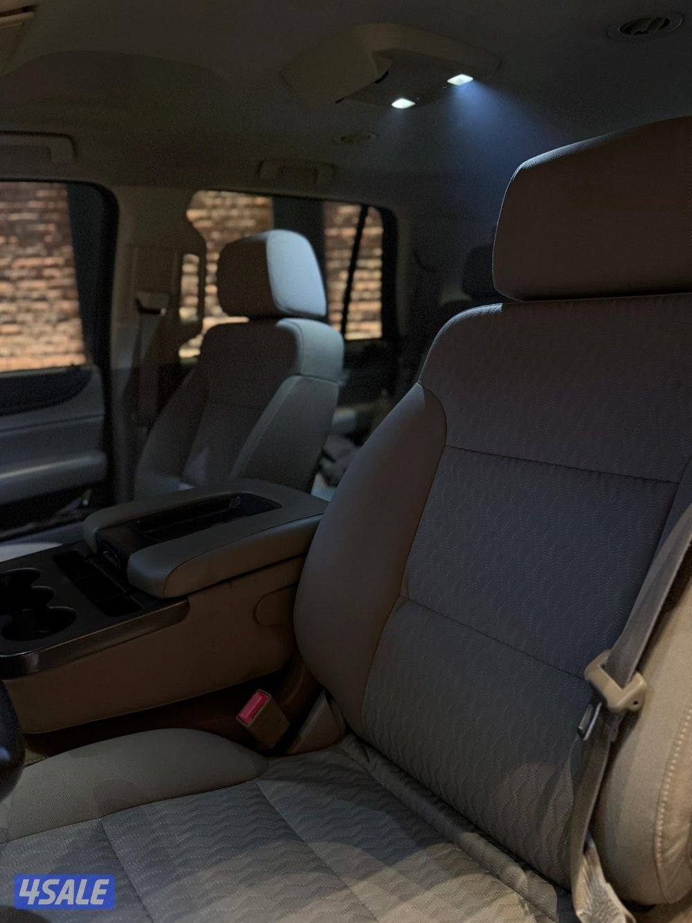 للبيع يوكن 2015 اسود ملكي بجياس الوكاله4