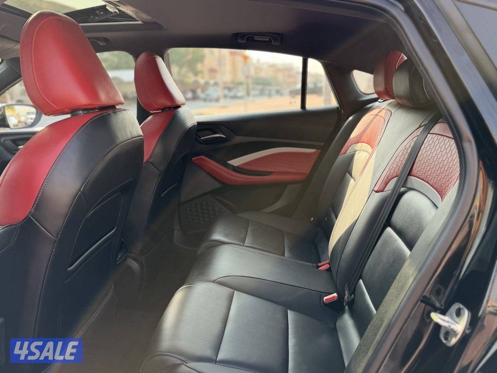 ام جي GT بلاك اديشن 2023 شرط الفحص9