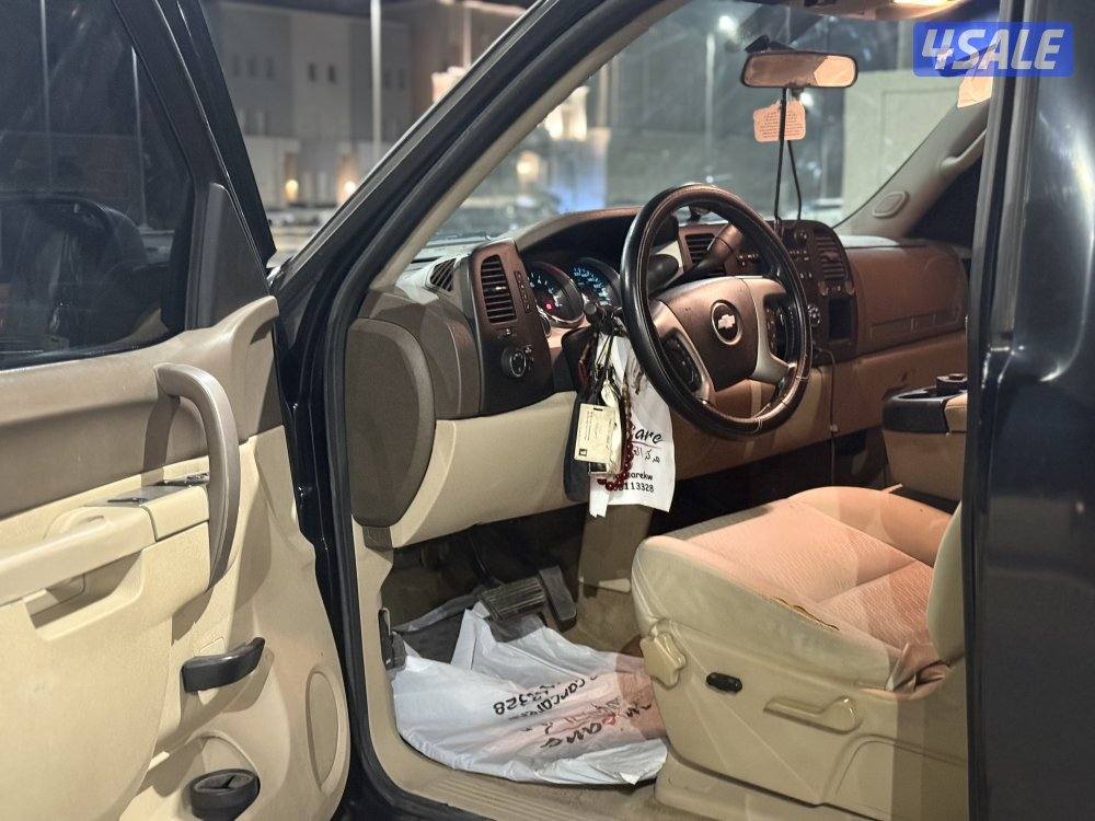 للبيع سلفرادو 20133