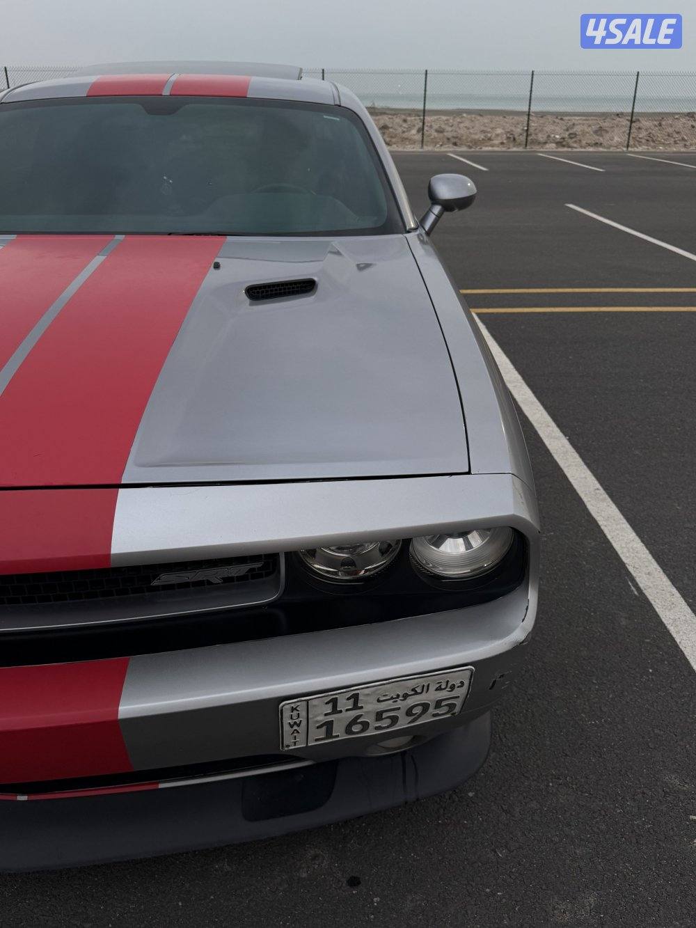 للبيع تشالنجر srt5