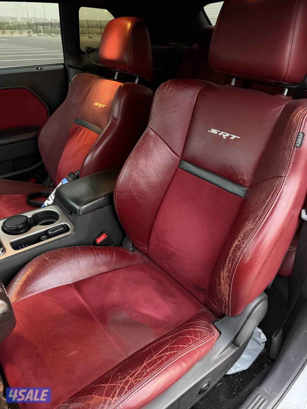 للبيع تشالنجر srt12