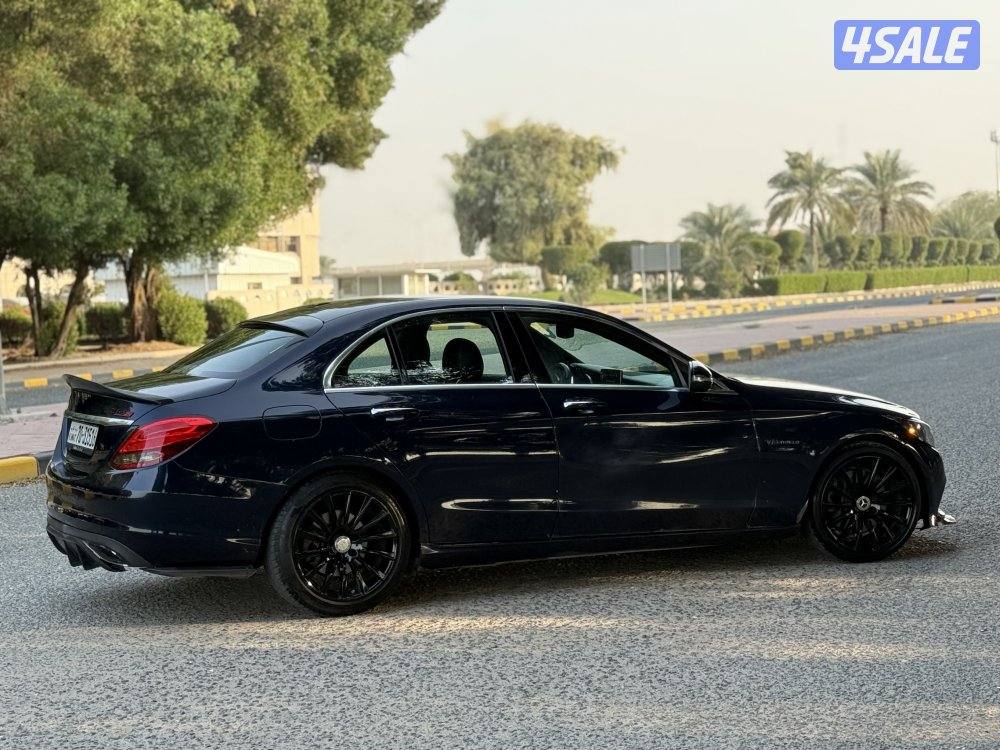 للبيع مرسيدس c300  موديل 20152