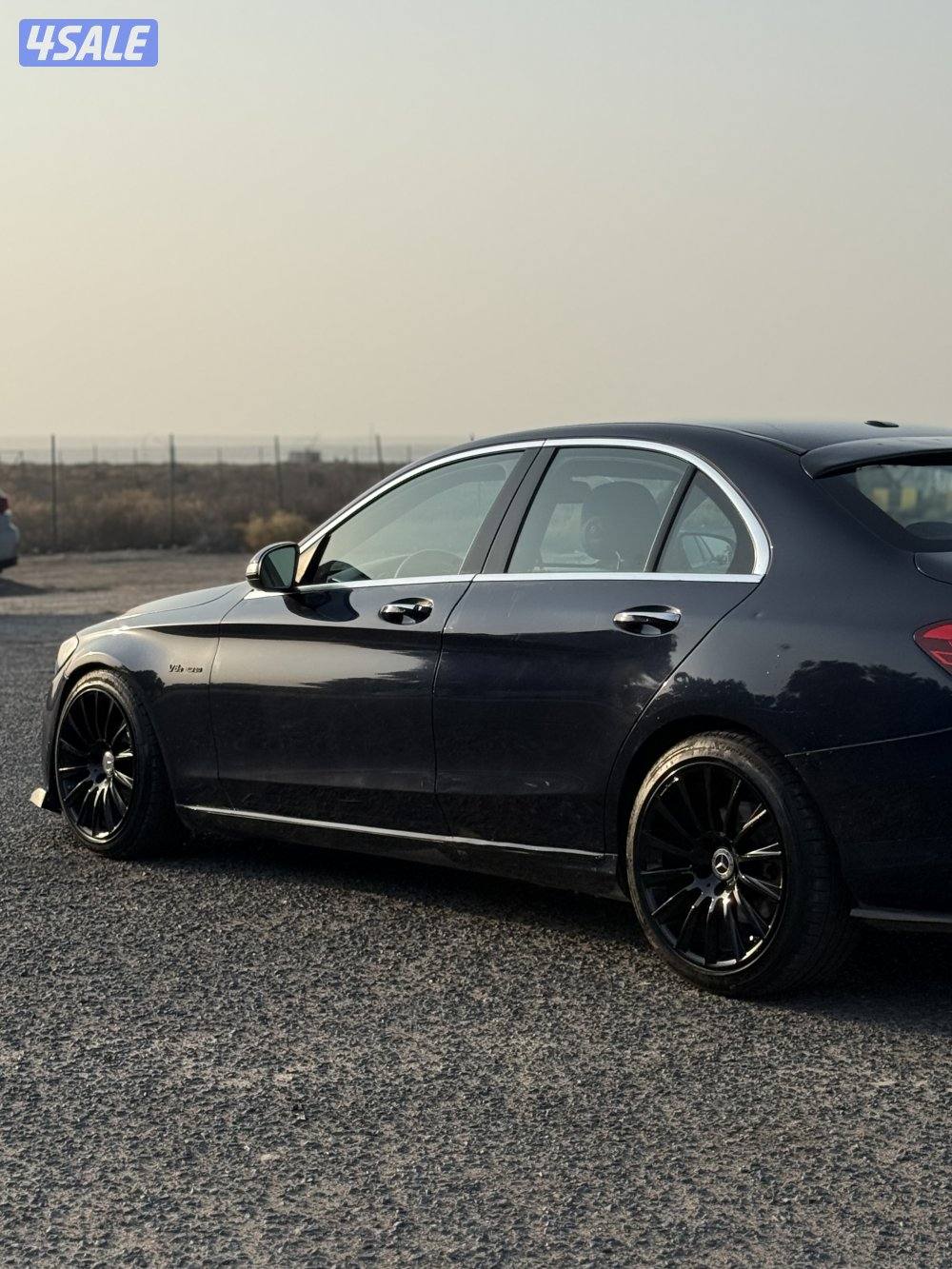 للبيع مرسيدس c300  موديل 20154