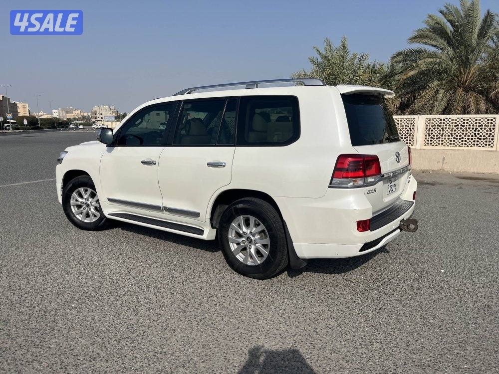 للبيع LAND CRUISER GX.R موديل  20165