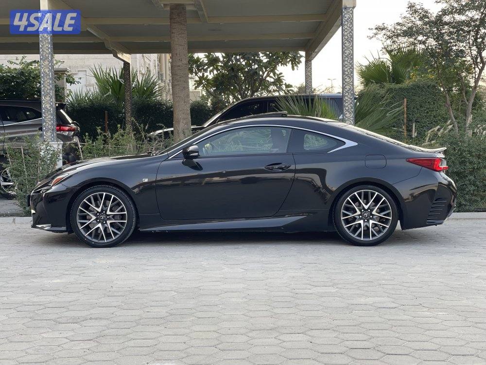 لكزس RC350 F sport موديل 20171