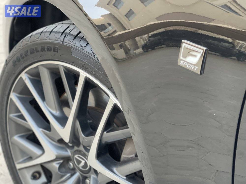 لكزس RC350 F sport موديل 20175