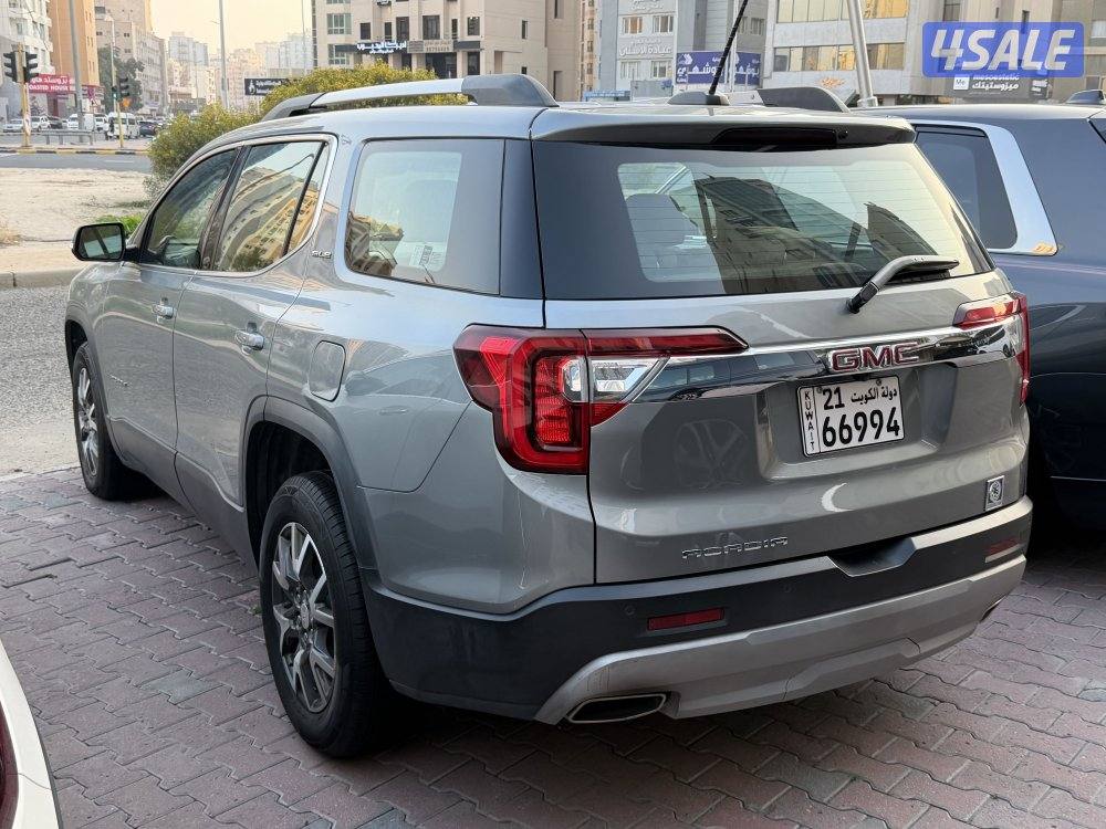 جي ام سي اكاديا SLEموديل 2023 ماشي 56 بهبهاني تحت الكفاله8