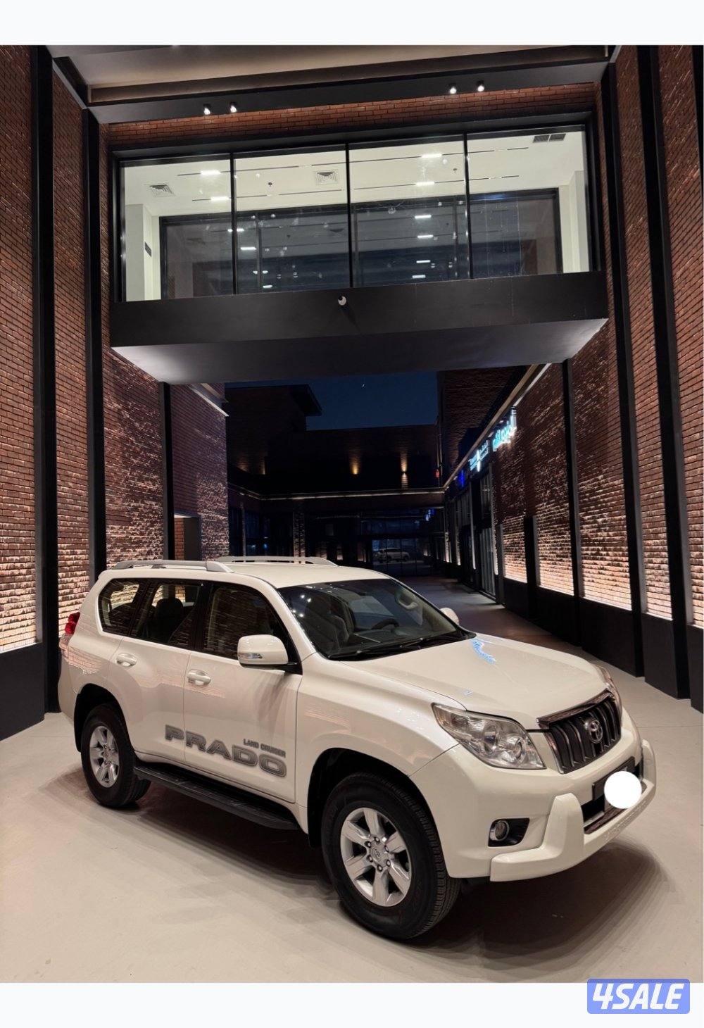 للبيع برادو 2011 6 سلاندر بحالة الوكالة1