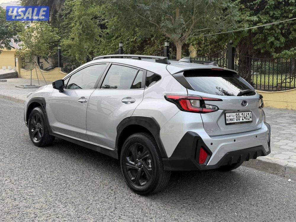 سوبارو كروس تريك م 2023 وارد الوكالة بحالة الوكالة2