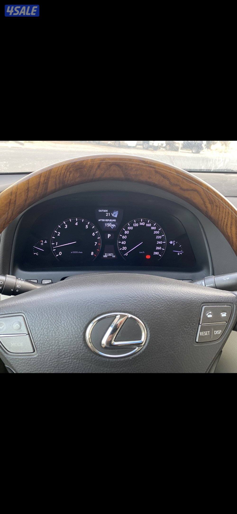 الدوحه قطعه ١ شارع غسان منزل 23