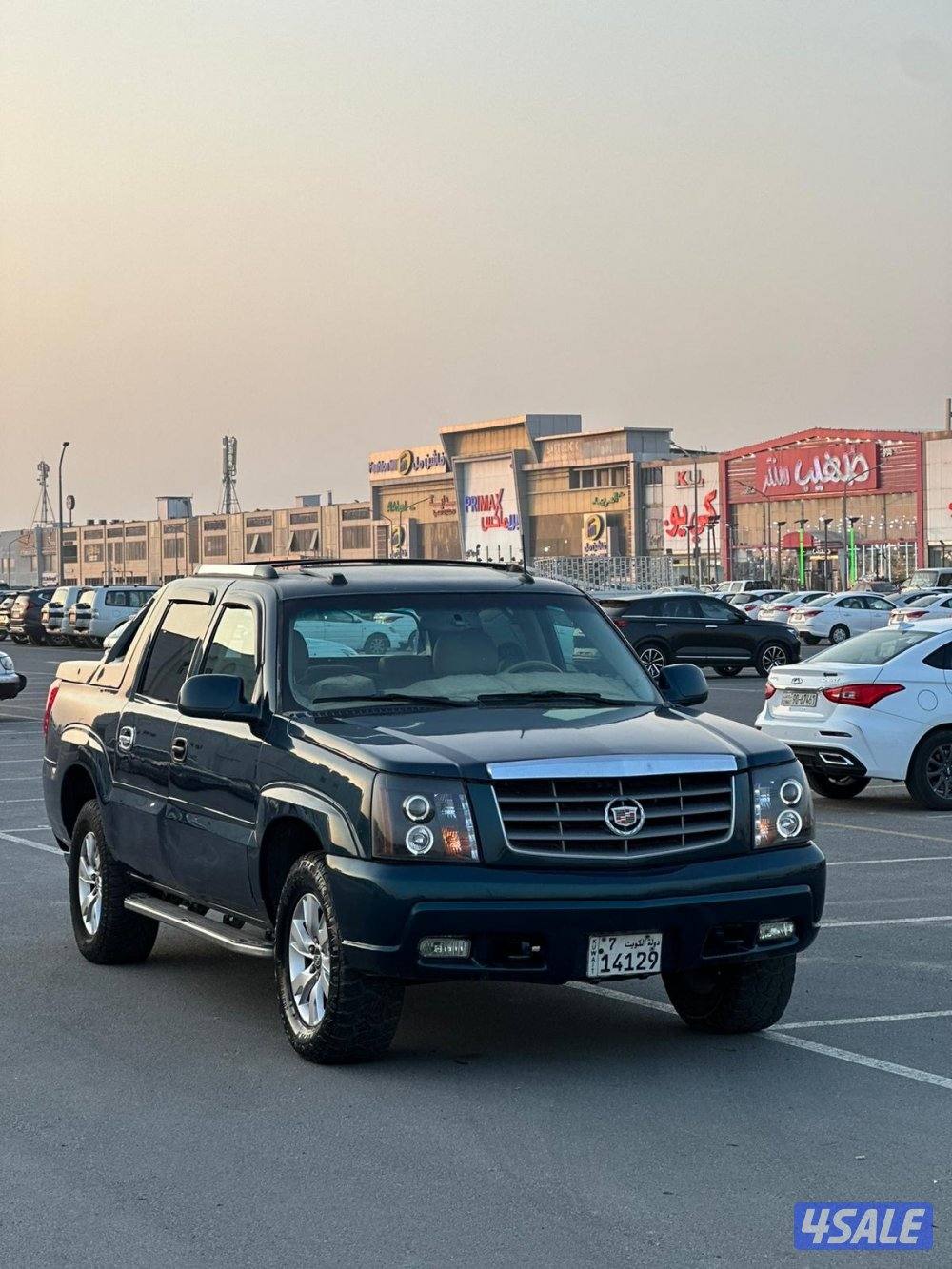 وانيت اسكاليد بحالة الوكاله 🔥0