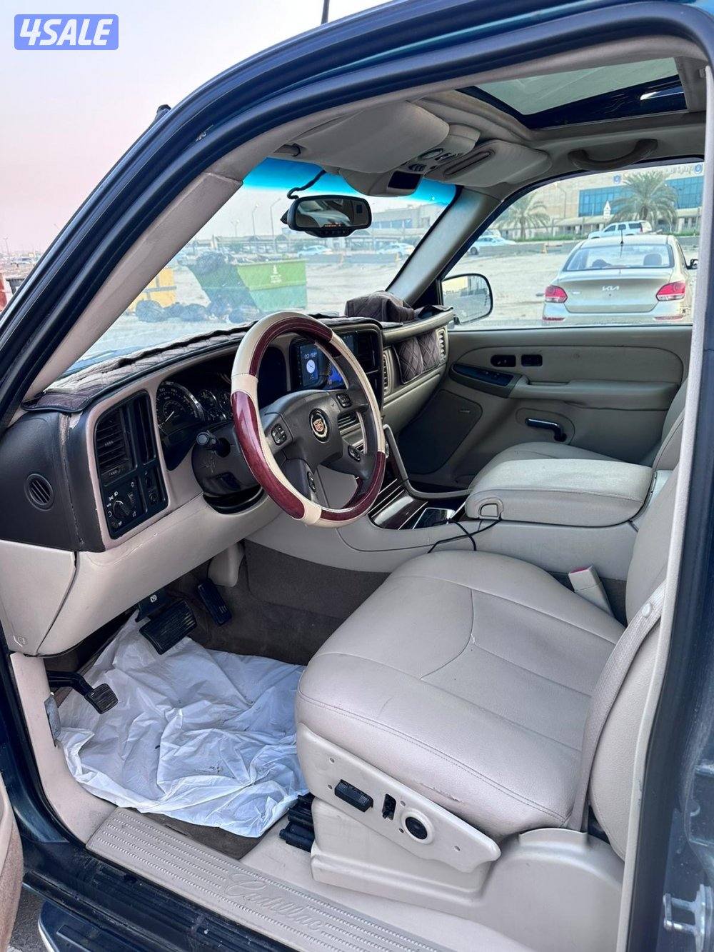 وانيت اسكاليد بحالة الوكاله 🔥4