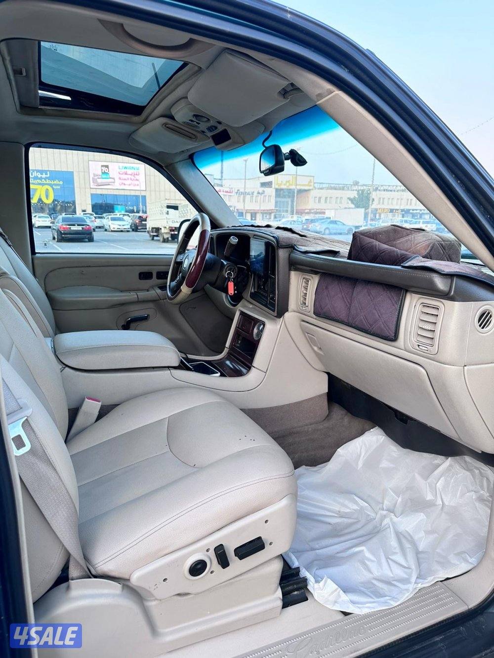 وانيت اسكاليد بحالة الوكاله 🔥5