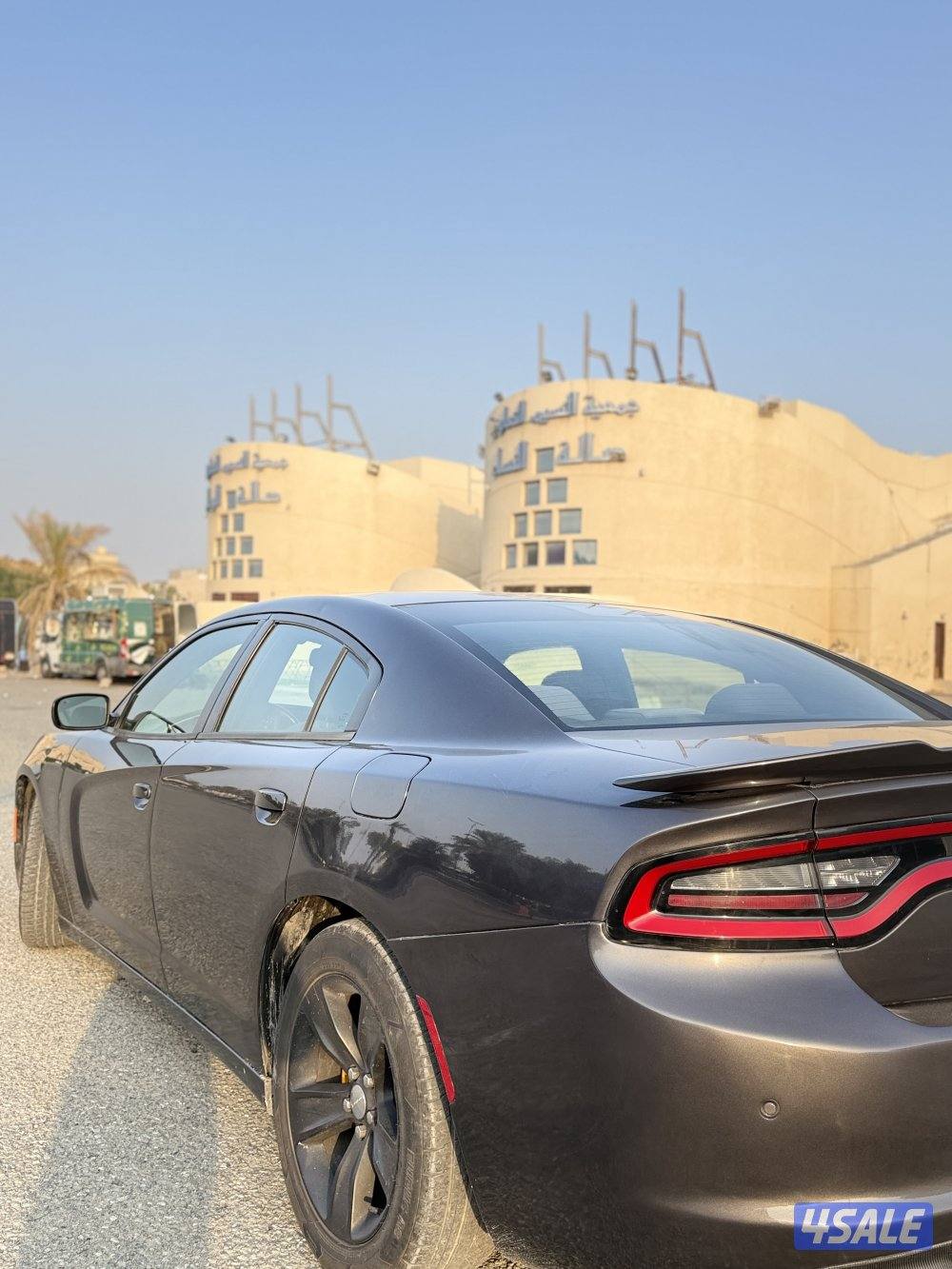 ماشي 100 فقط3