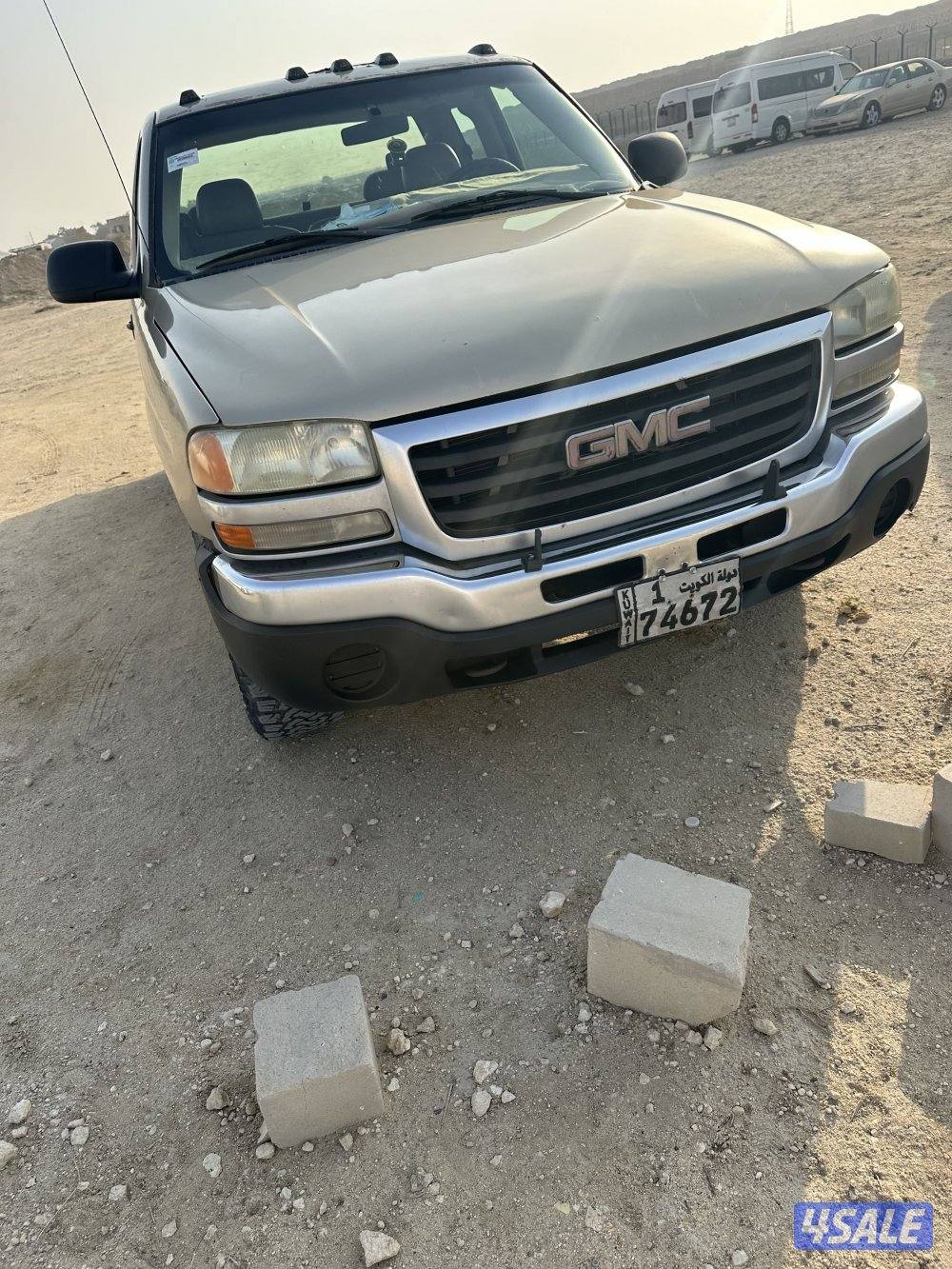 وانيت ٢٠٠٥ بدون دبل غماره ونص حالة الموتر جيده مايشكي من شي كلشي فيه شً3