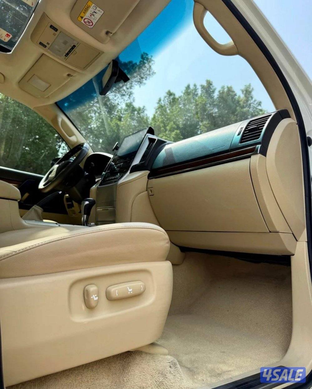 لاندكروزرGXR 2016 وكاله البحرين تصدير إلى الكويت اقرأ الأعلان جيداً11