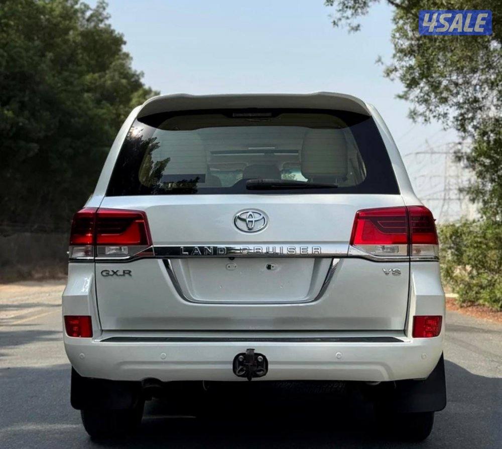 لاندكروزرGXR 2016 وكاله البحرين تصدير إلى الكويت اقرأ الأعلان جيداً14