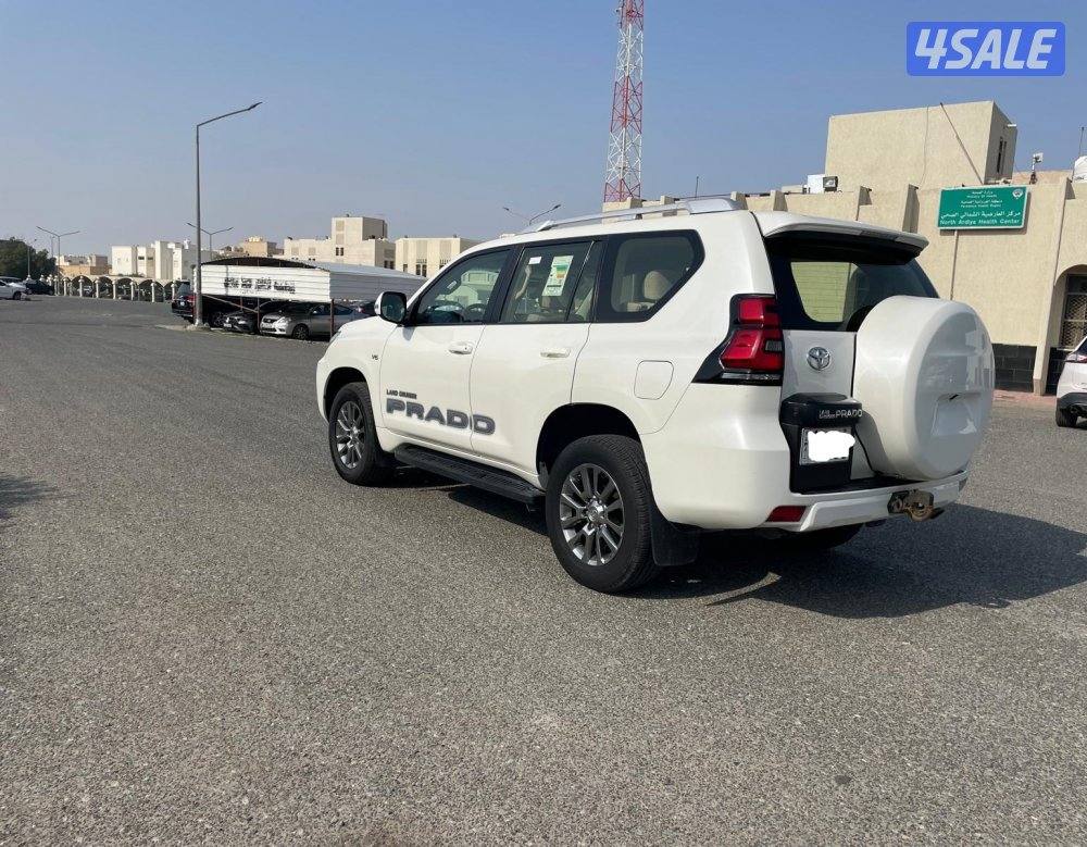 2020تويوتا برادو2