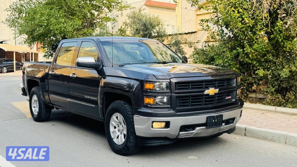 للبيع سلفرادو Z712