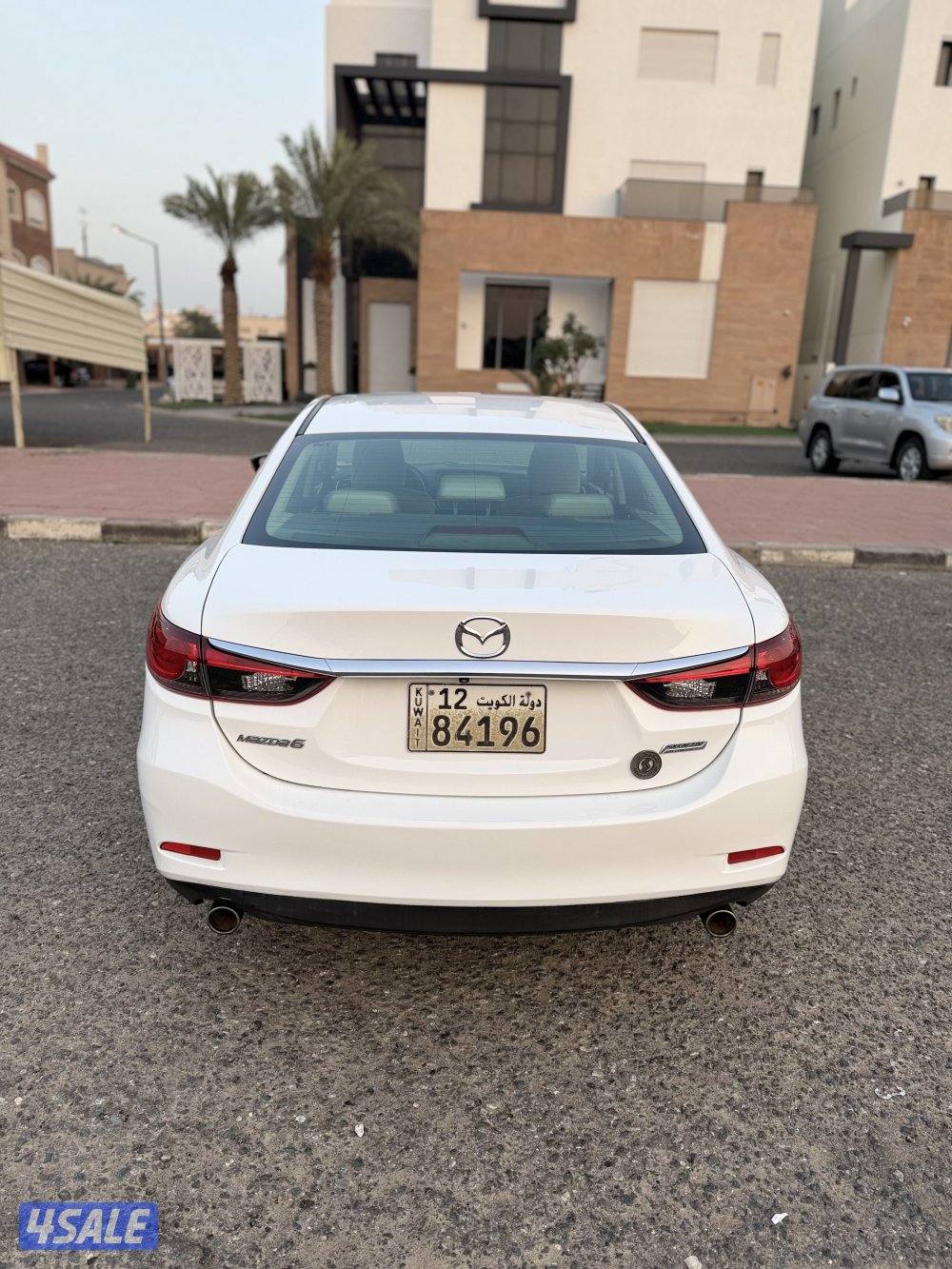 مازدا 6 بحالة ممتازه 20140